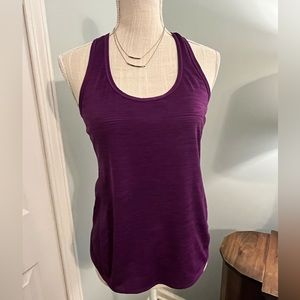 Athleta razorback tank top purple workout Lightweight excellent condition